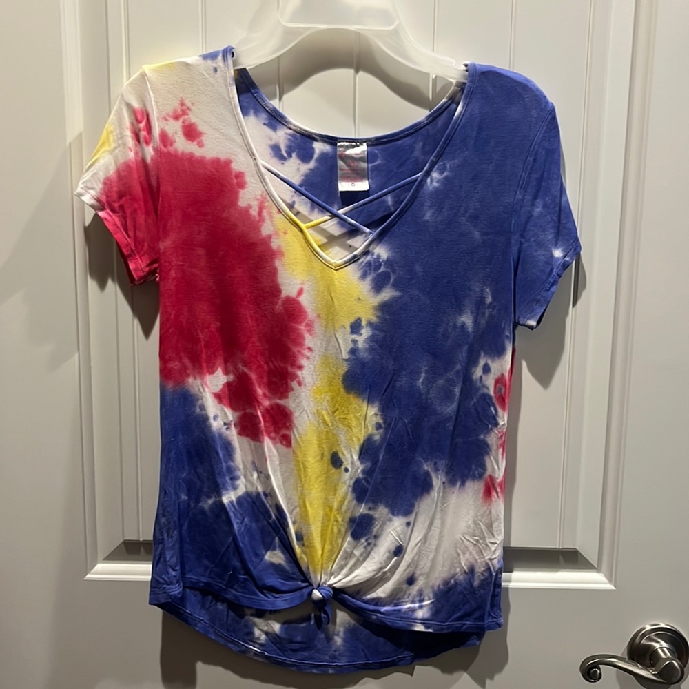 No Boundaries TieDye Top